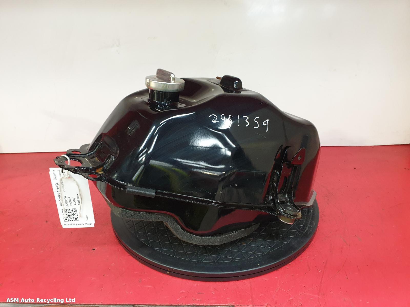 View Auto part Fuel Tank Honda X-adv 2020
