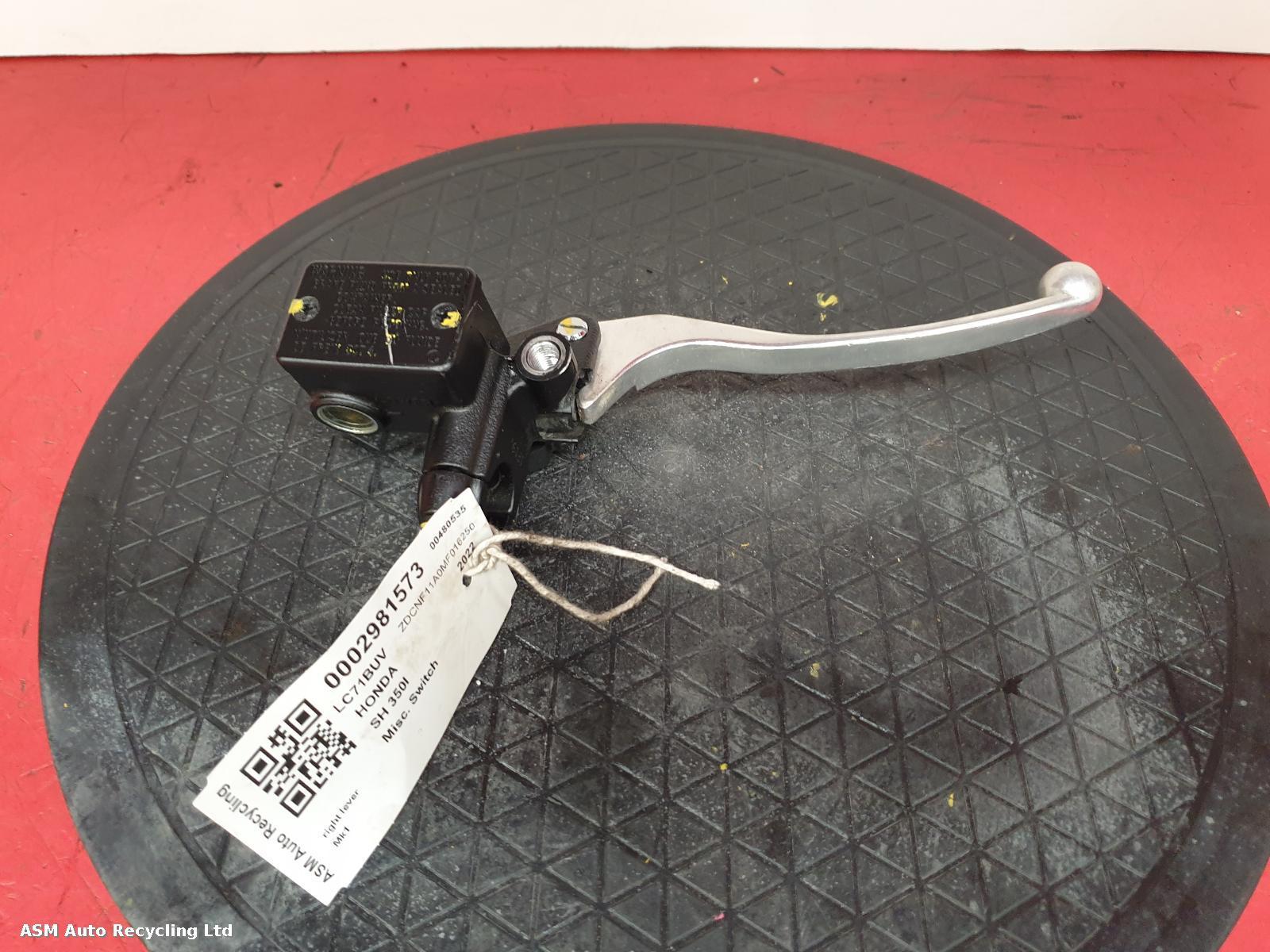 View Auto part Master Cylinder Honda Sh 350i 2022