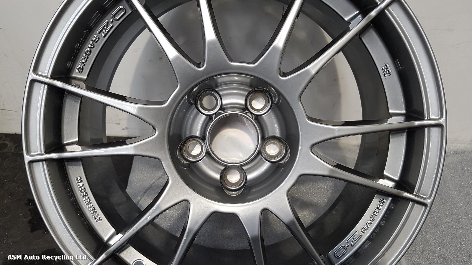 View Auto part Wheel Set Volkswagen Corrado 1993