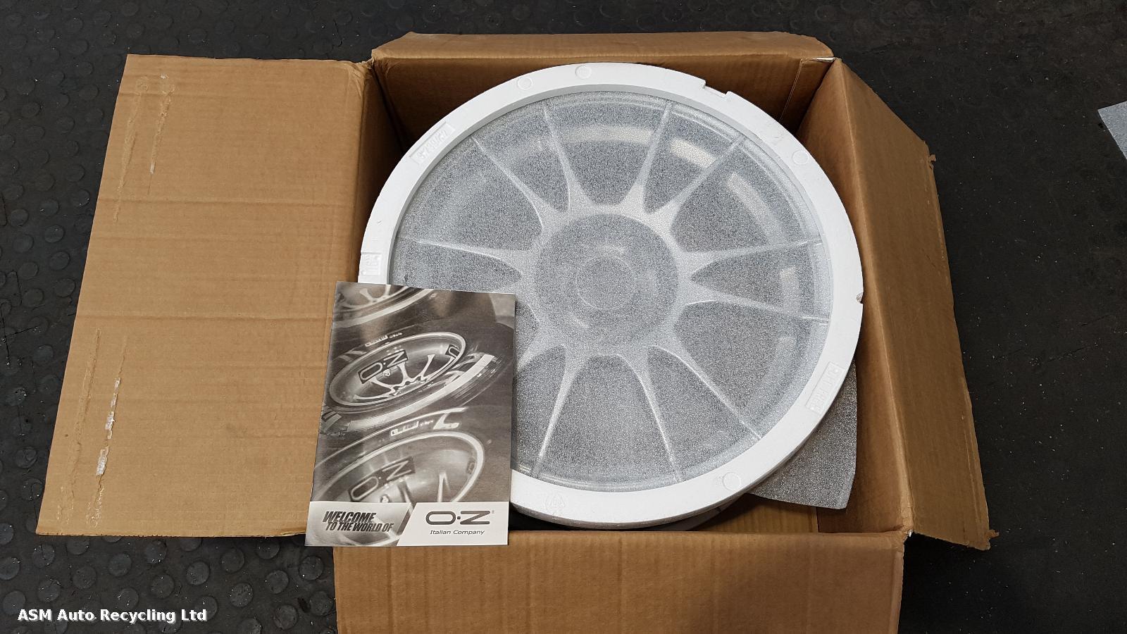 View Auto part Wheel Set Volkswagen Corrado 1993