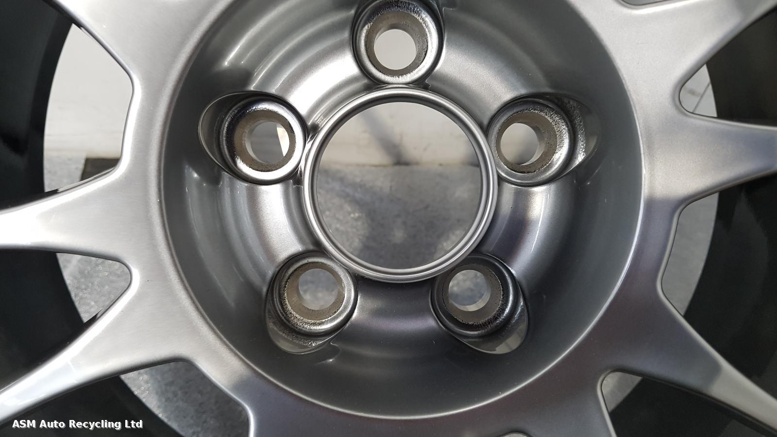 View Auto part Wheel Set Volkswagen Corrado 1993