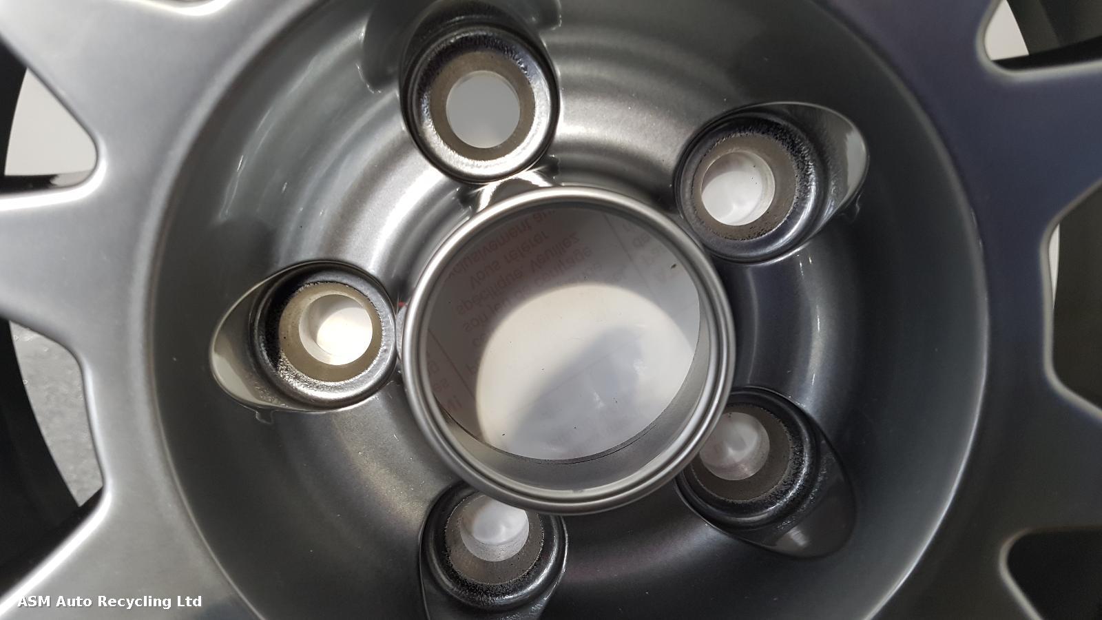 View Auto part Wheel Set Volkswagen Corrado 1993