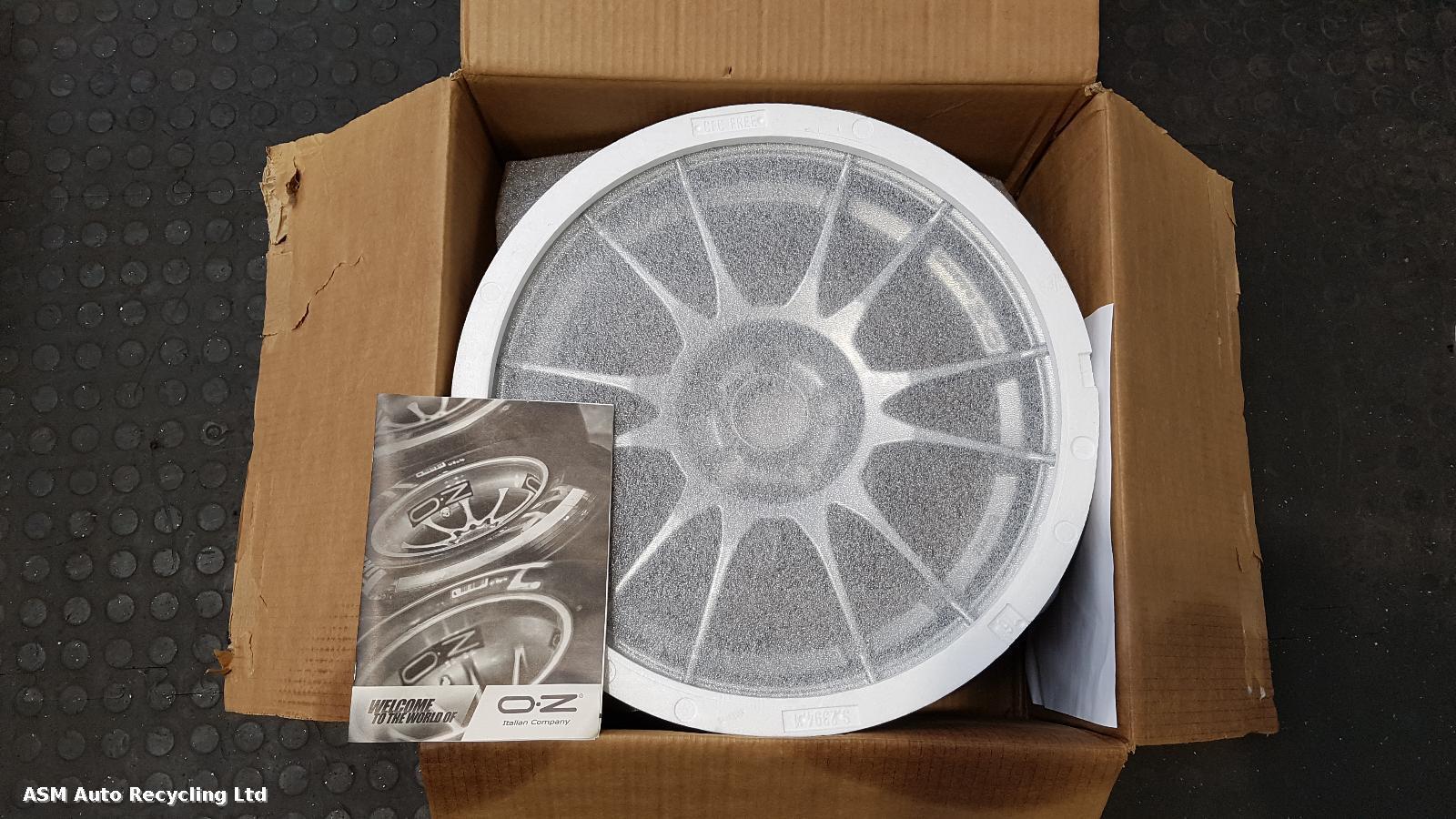 View Auto part Wheel Set Volkswagen Corrado 1993