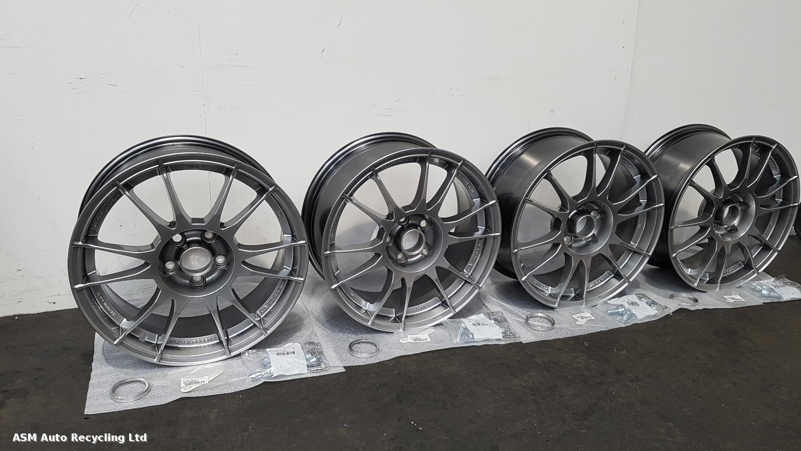 View Auto part Wheel Set Volkswagen Corrado 1993