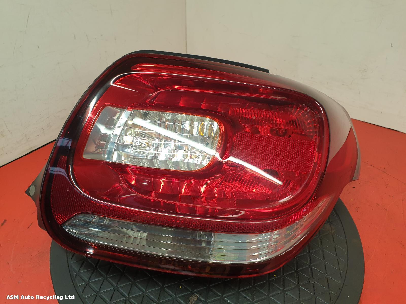 View Auto part R Taillight Citroen Ds3 2011