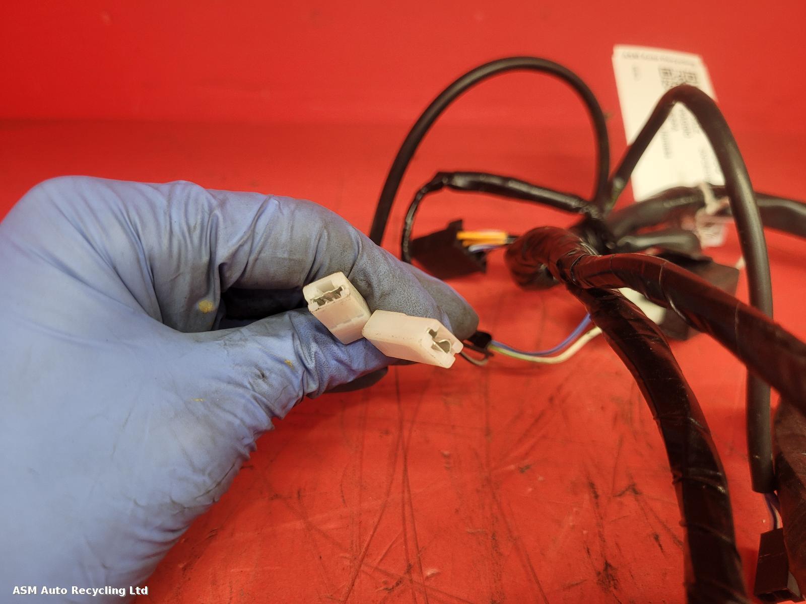 View Auto part Wiring Harness Piaggio Vespa 2020
