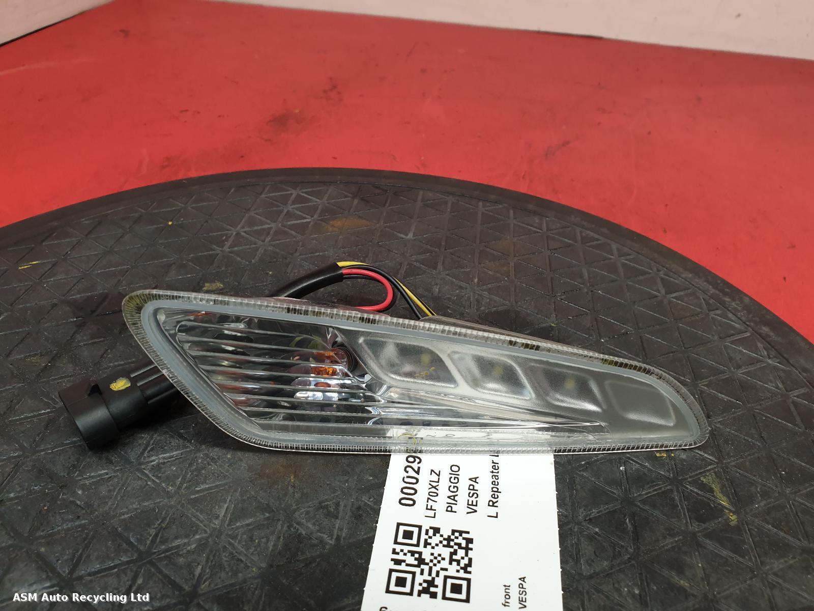 View Auto part L Repeater Lamp Piaggio Vespa 2020