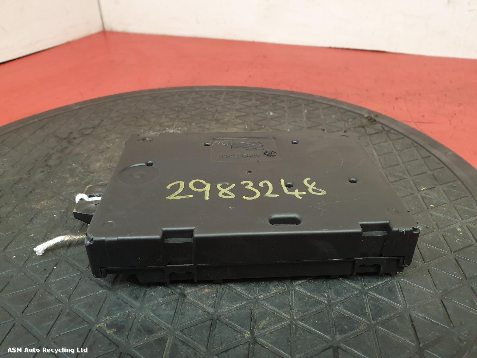 View Auto part ECU Renault Clio 2017