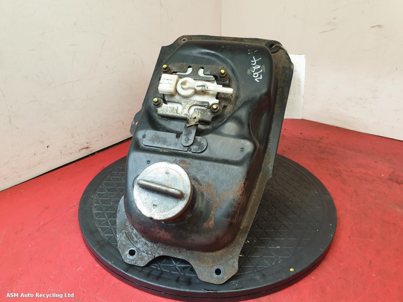 View Auto part Fuel Tank Honda Ww 2012