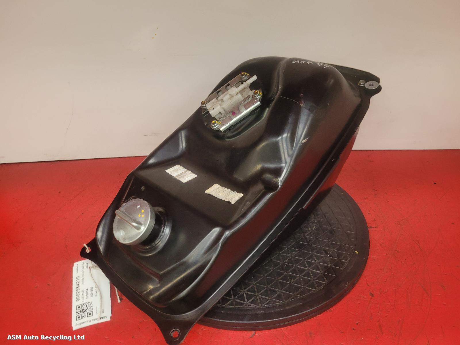 View Auto part Fuel Tank Honda Adv350 2023