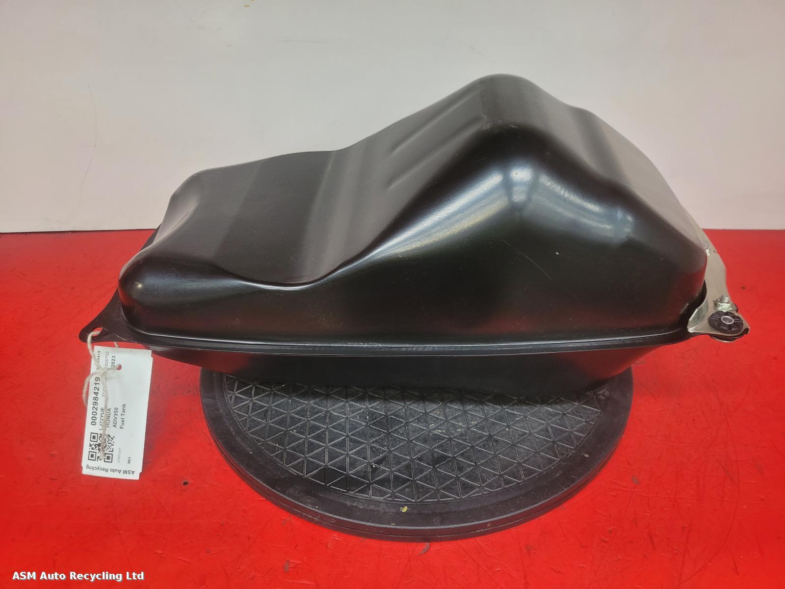 View Auto part Fuel Tank Honda Adv350 2023