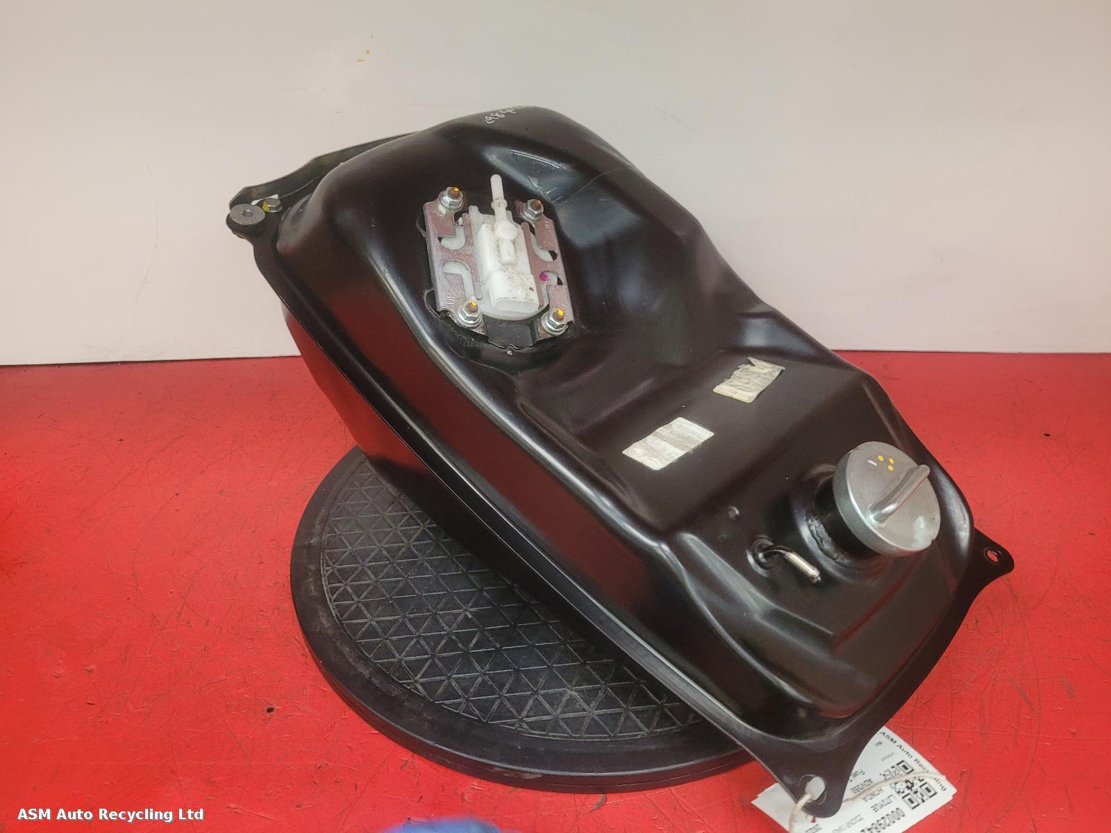 View Auto part Fuel Tank Honda Adv350 2023