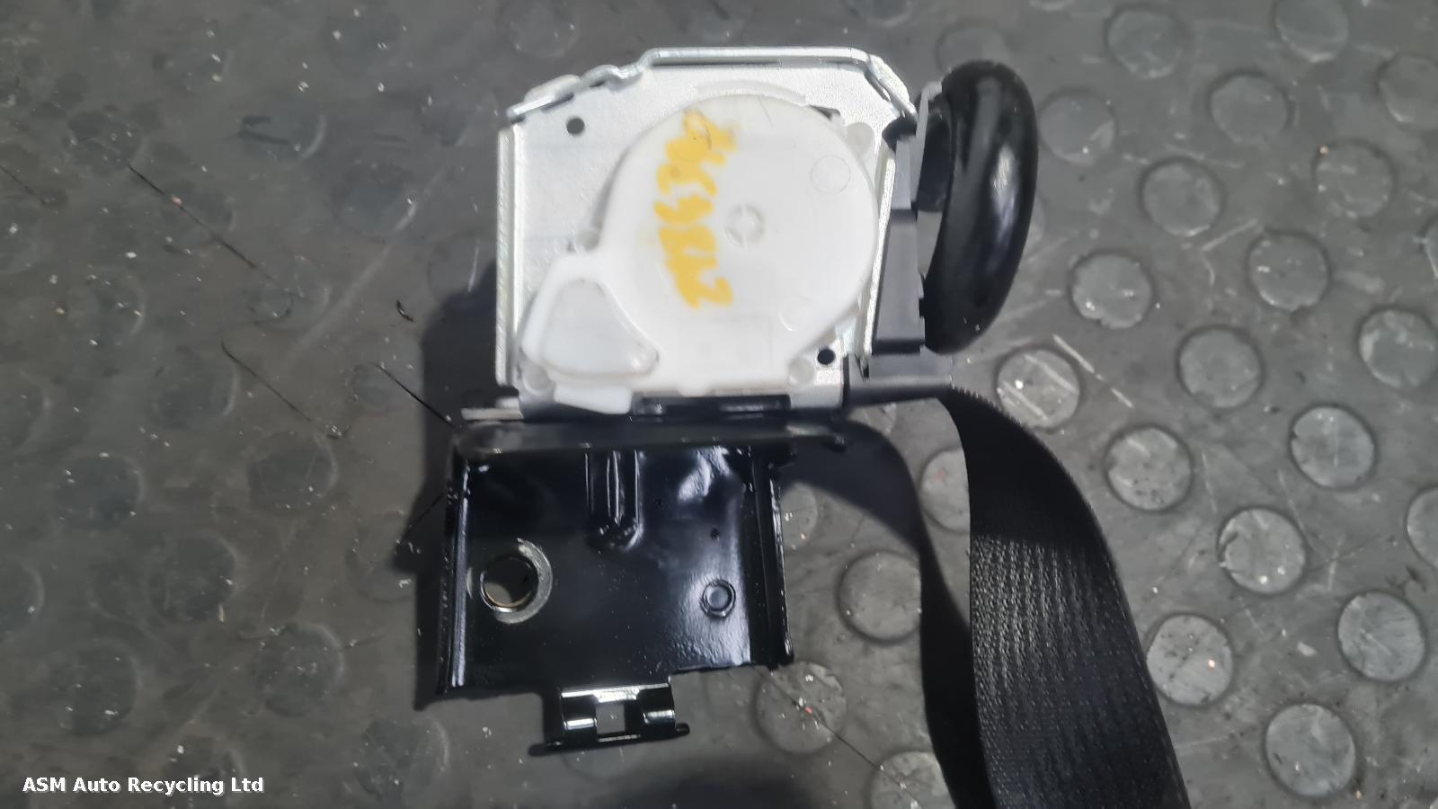 View Auto part Airbag Kit Vauxhall Astra 2016