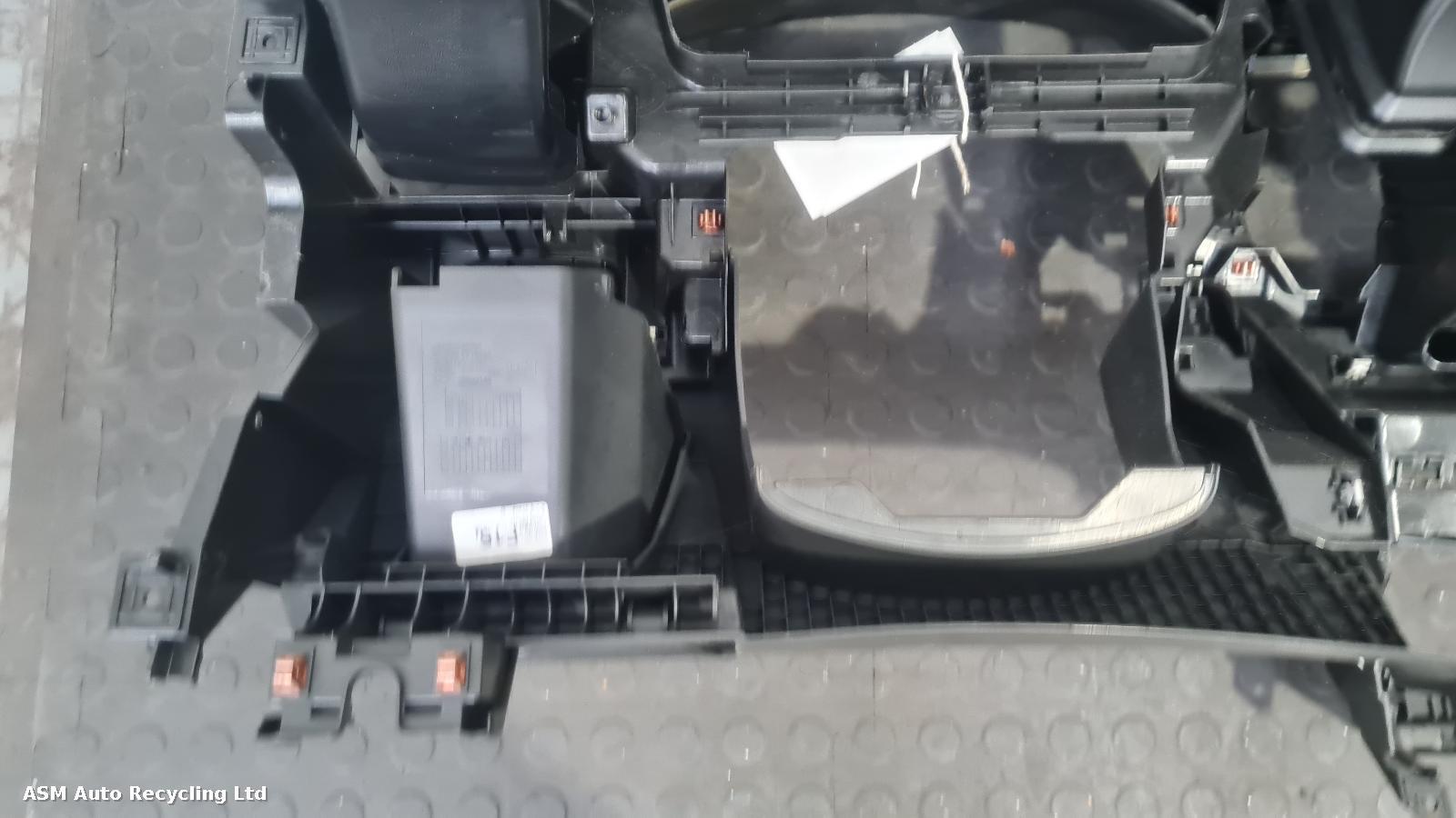View Auto part Airbag Kit Vauxhall Astra 2016