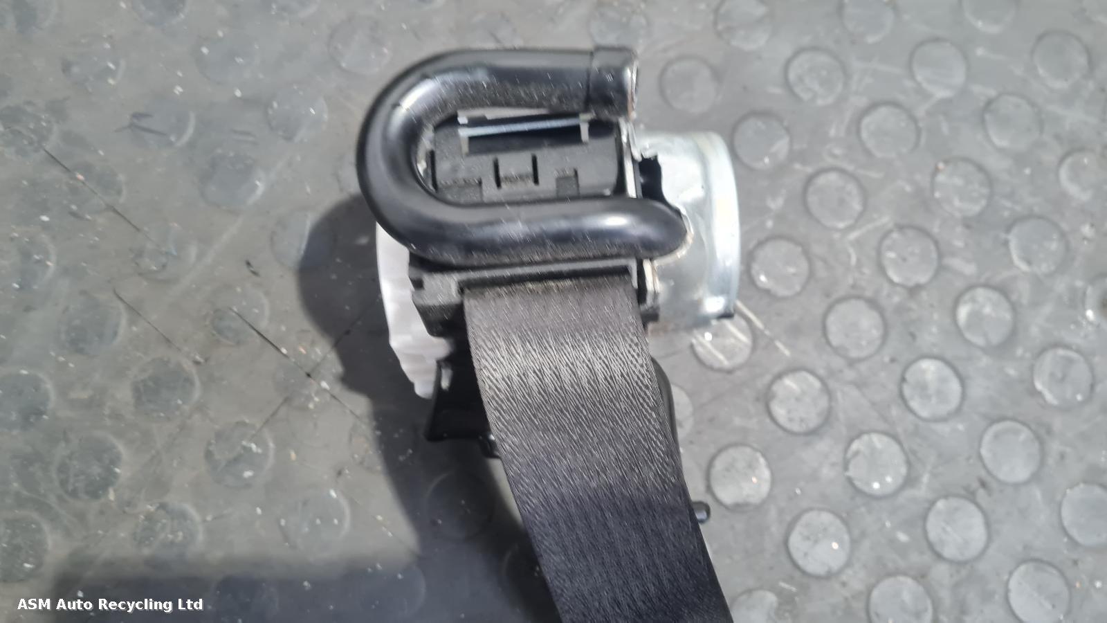 View Auto part Airbag Kit Vauxhall Astra 2016