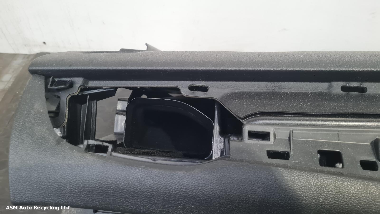 View Auto part Airbag Kit Vauxhall Astra 2016