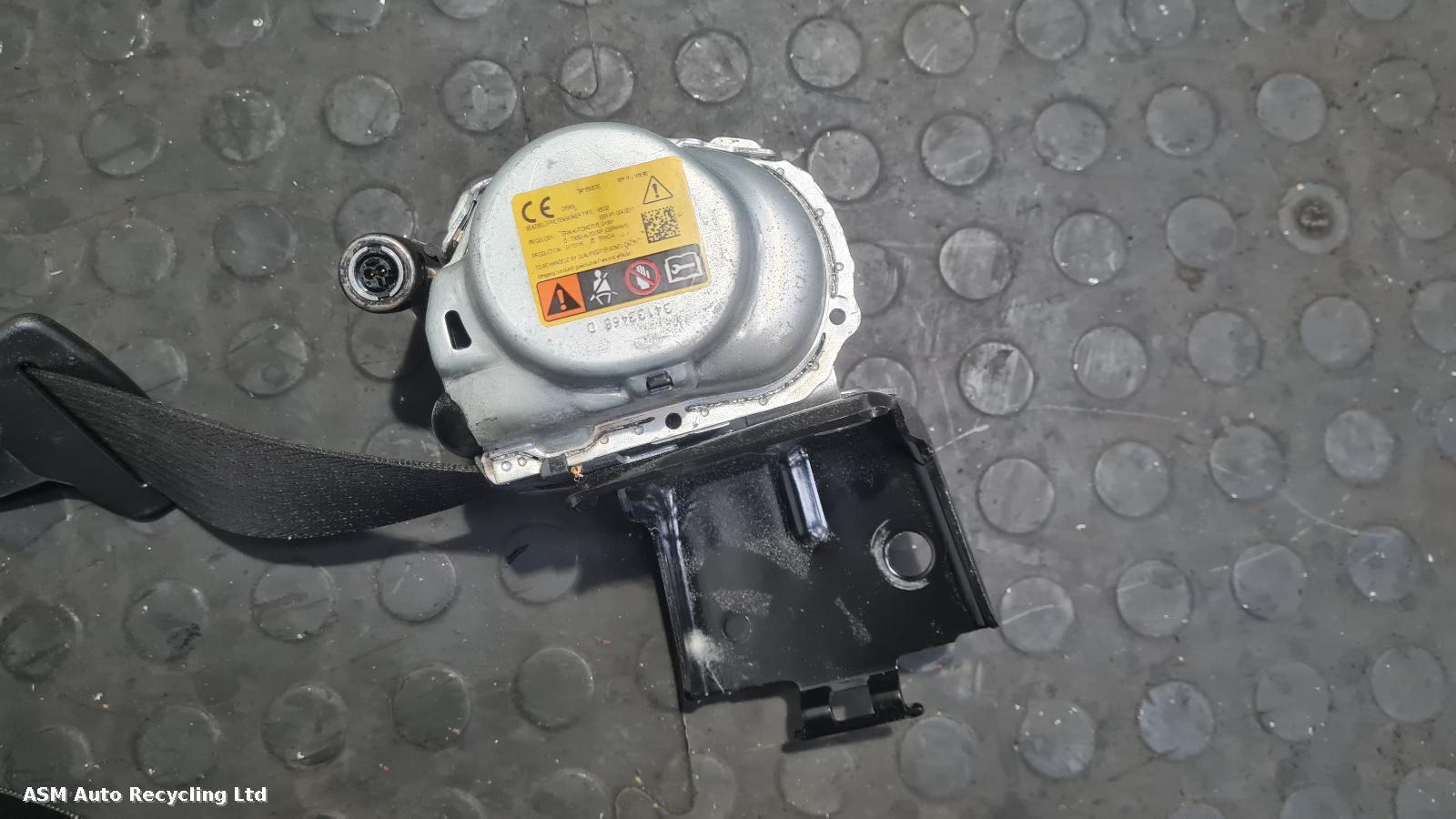 View Auto part Airbag Kit Vauxhall Astra 2016