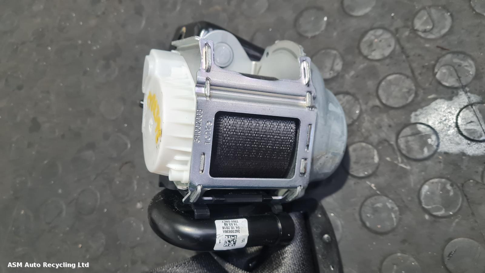 View Auto part Airbag Kit Vauxhall Astra 2016