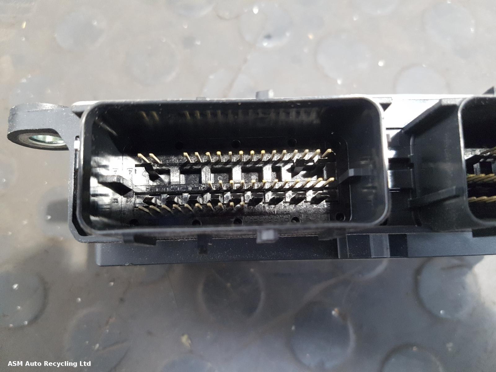 View Auto part Airbag Kit Vauxhall Astra 2016