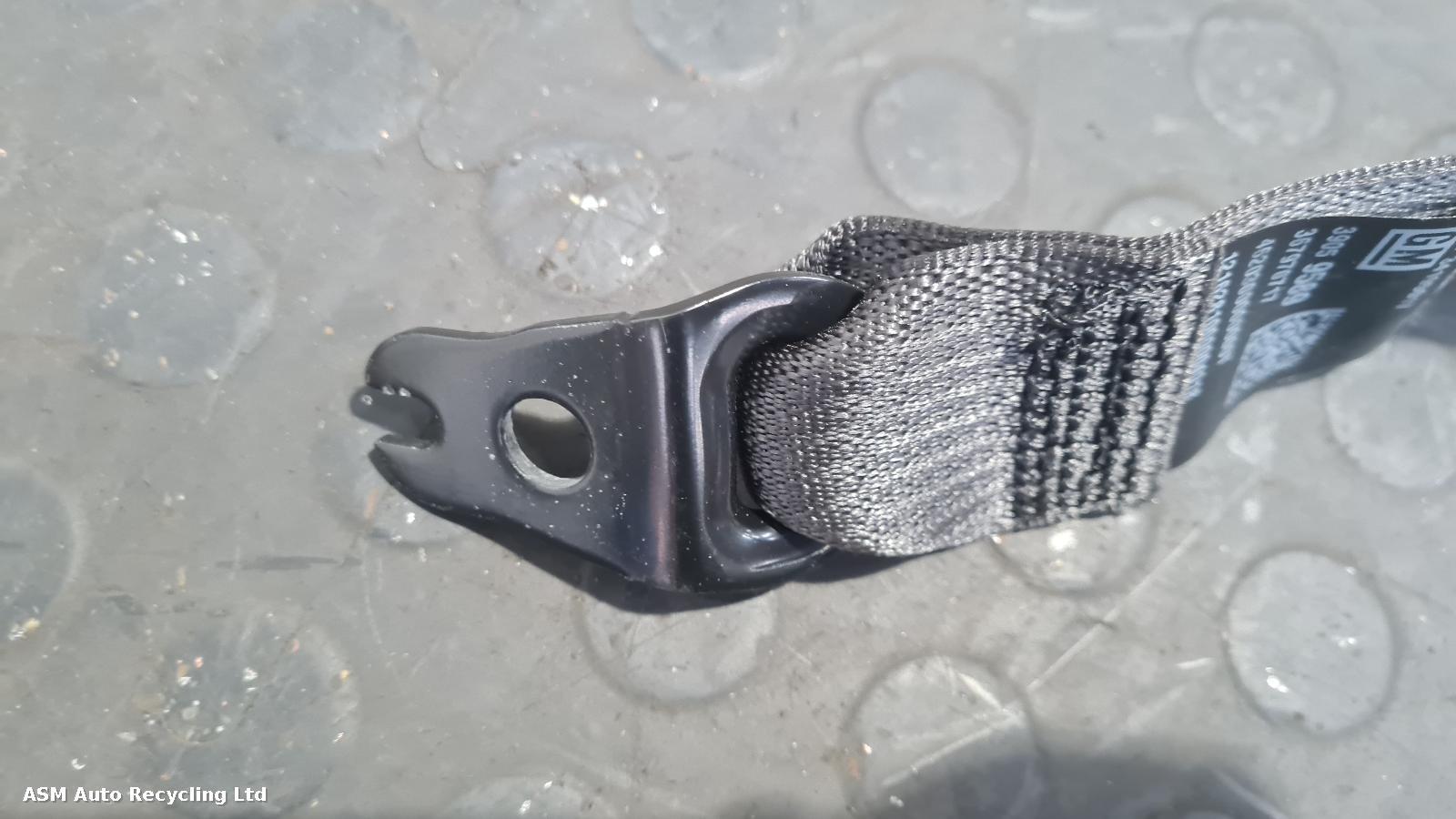 View Auto part Airbag Kit Vauxhall Astra 2016