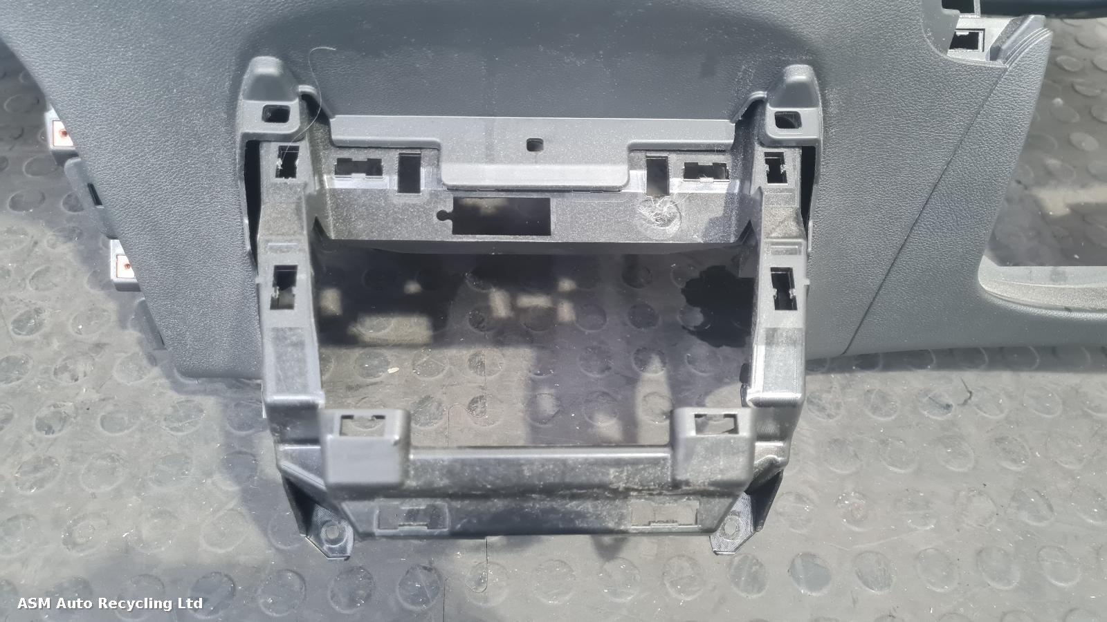 View Auto part Airbag Kit Vauxhall Astra 2016