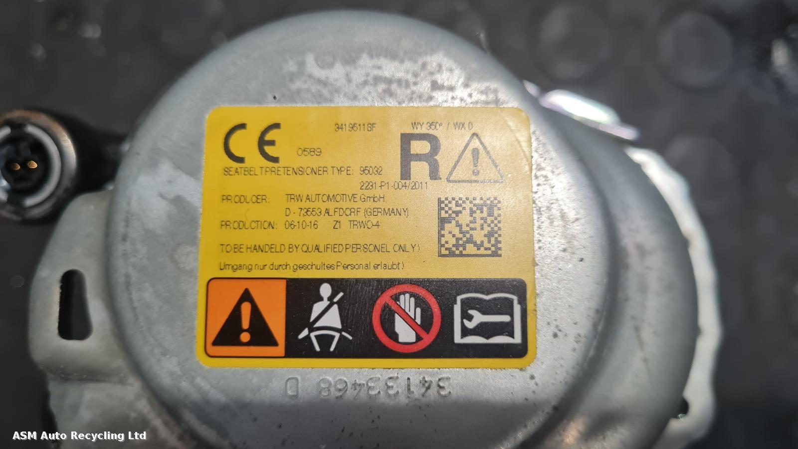 View Auto part Airbag Kit Vauxhall Astra 2016