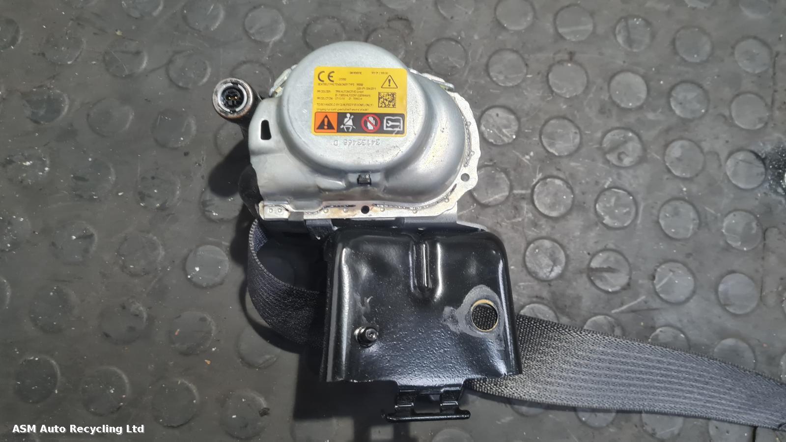 View Auto part Airbag Kit Vauxhall Astra 2016