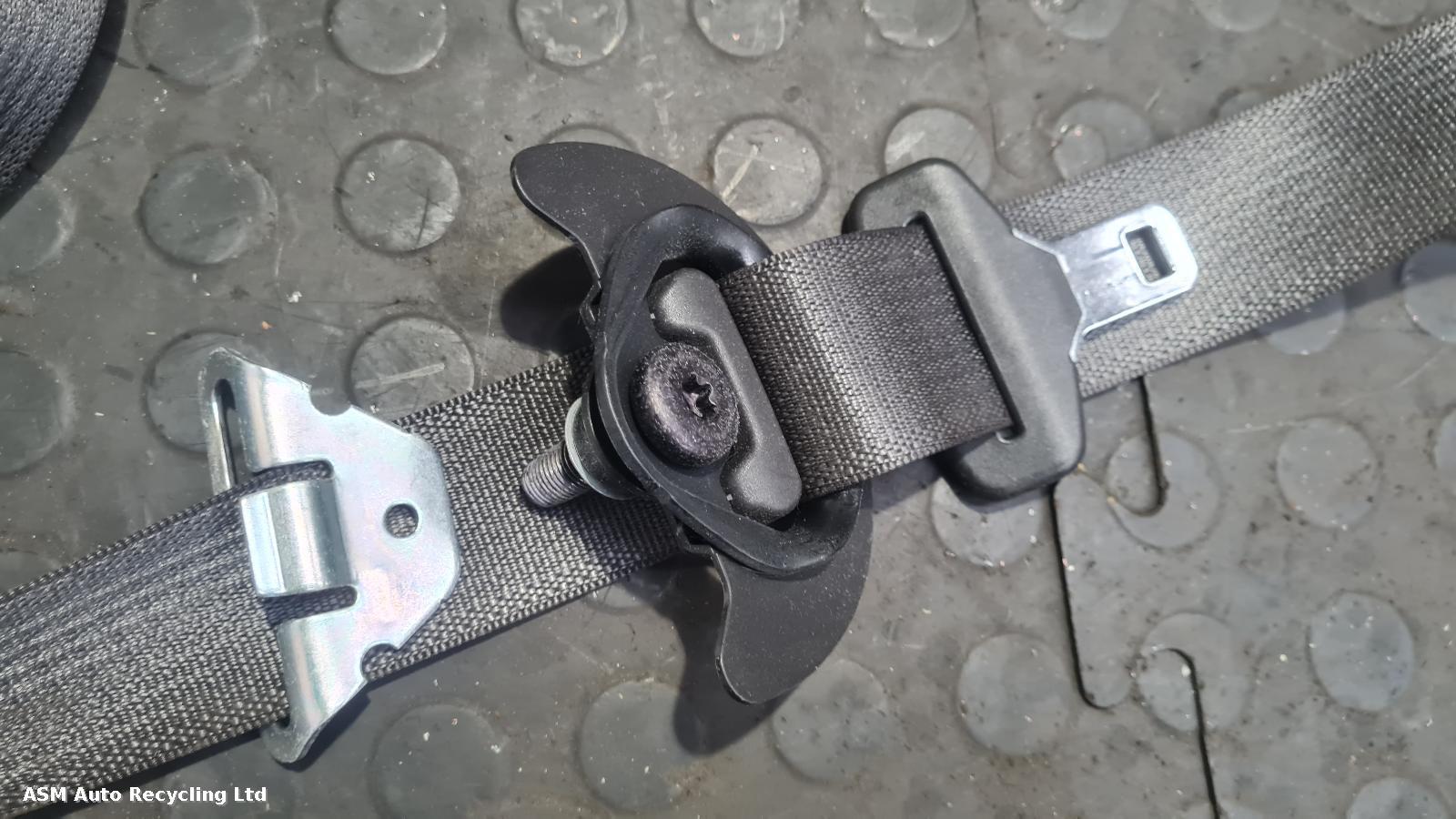 View Auto part Airbag Kit Vauxhall Astra 2016