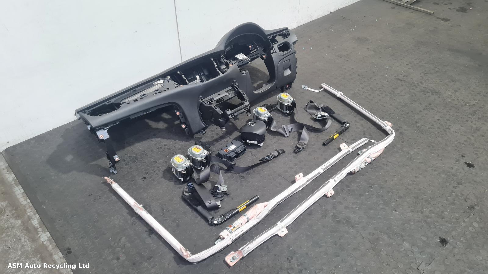 View Auto part Airbag Kit Vauxhall Astra 2016