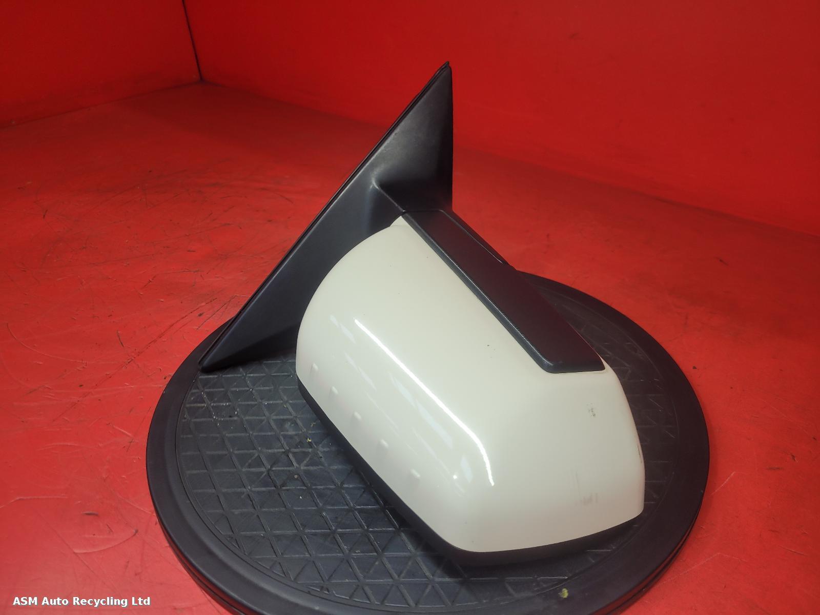View Auto part R Door Mirror Kia Soul 2010