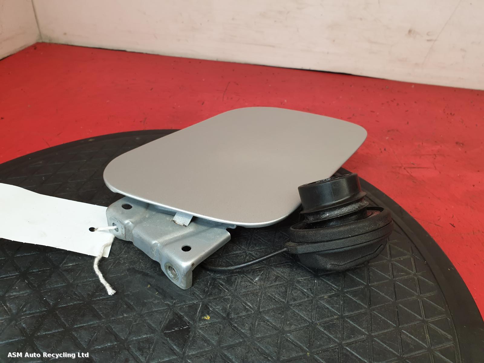 View Auto part Fuel Filler Flap Mg Mg6 2014