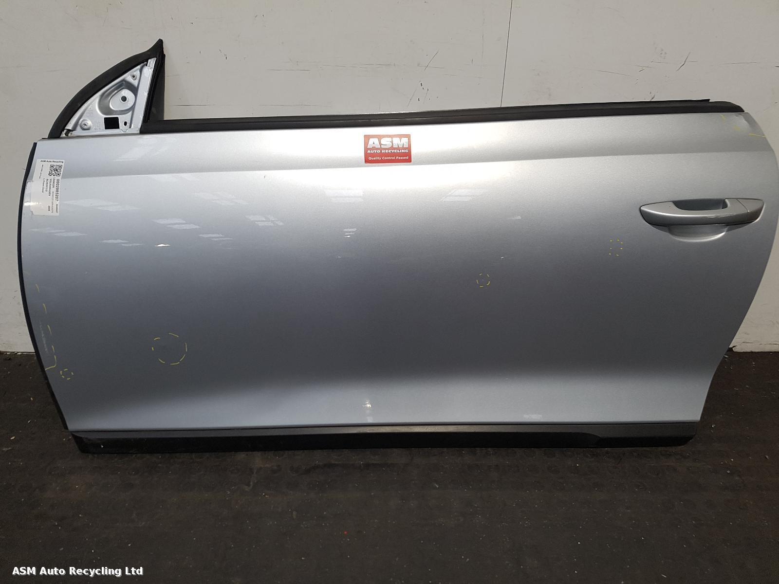 View Auto part L Front Door Volkswagen Scirocco 2009