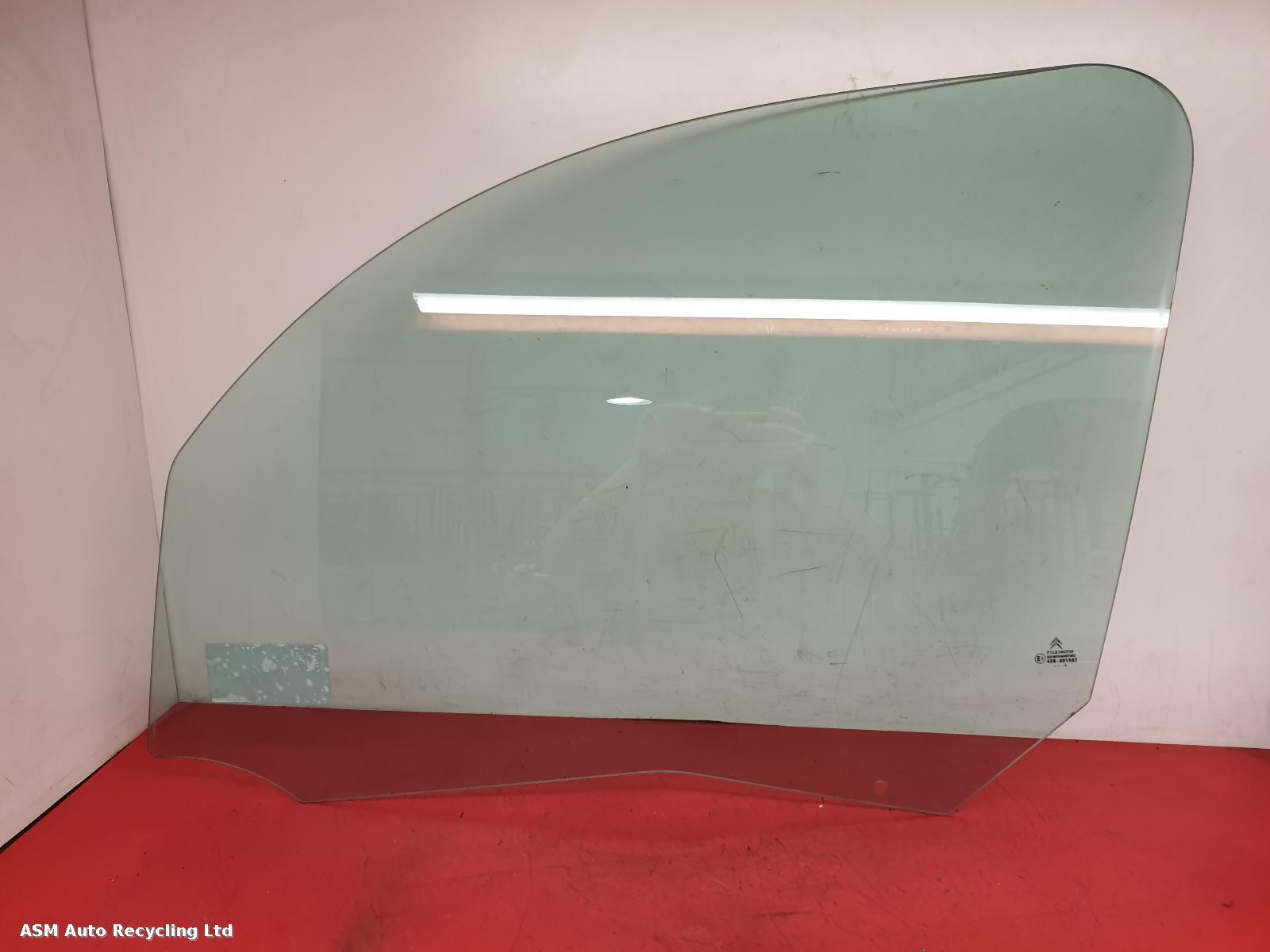 View Auto part LF Door Window Citroen C3 Picasso 2014