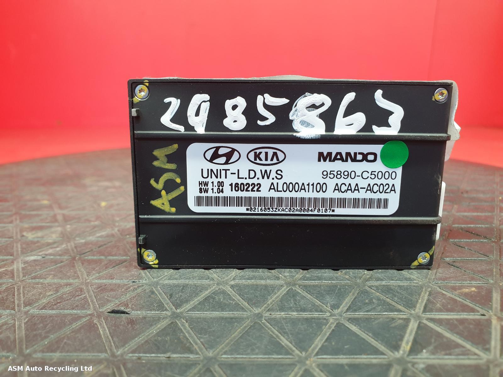 View Auto part Camera Kia Sorento 2016