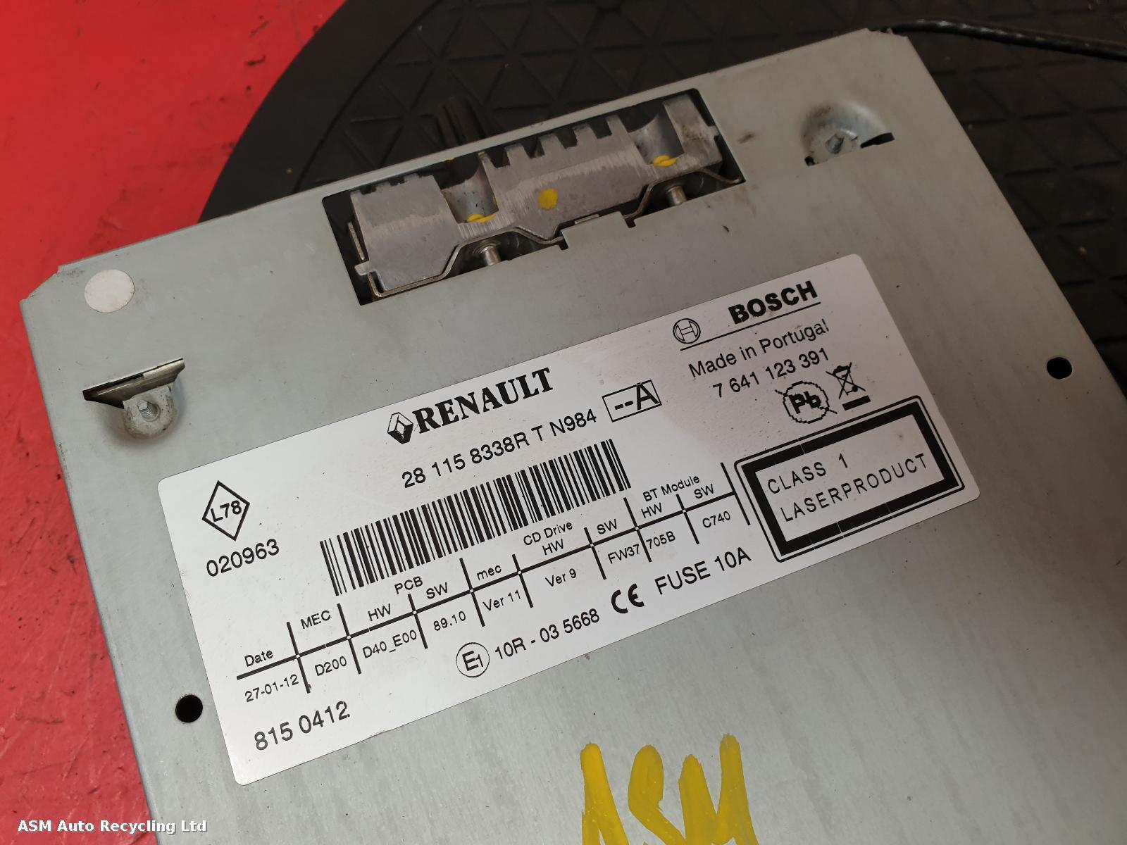 View Auto part Sat Nav Unit Renault Trafic 2012
