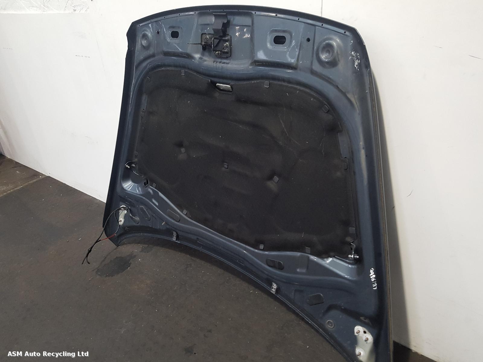 View Auto part Bonnet Volkswagen Touareg 2005