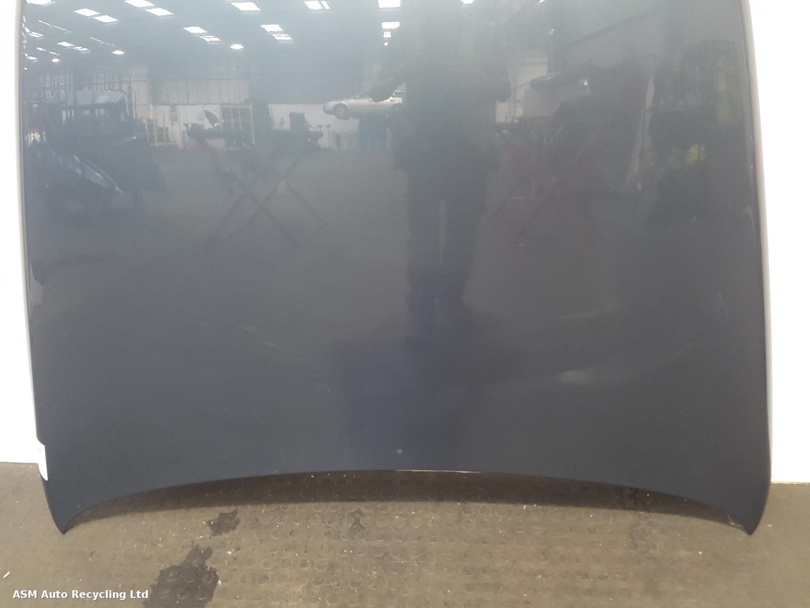 View Auto part Bonnet Volkswagen Touareg 2005