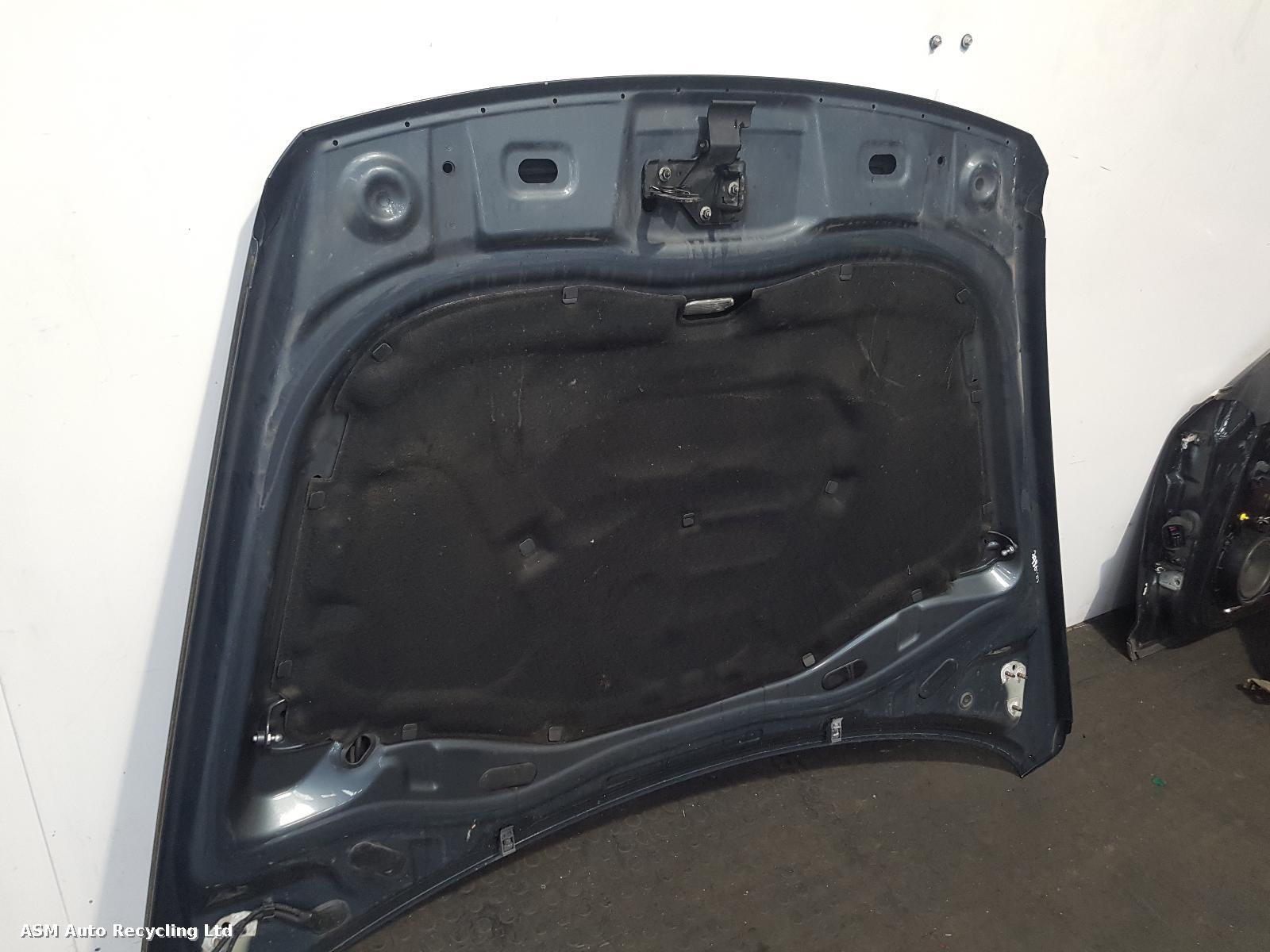 View Auto part Bonnet Volkswagen Touareg 2005