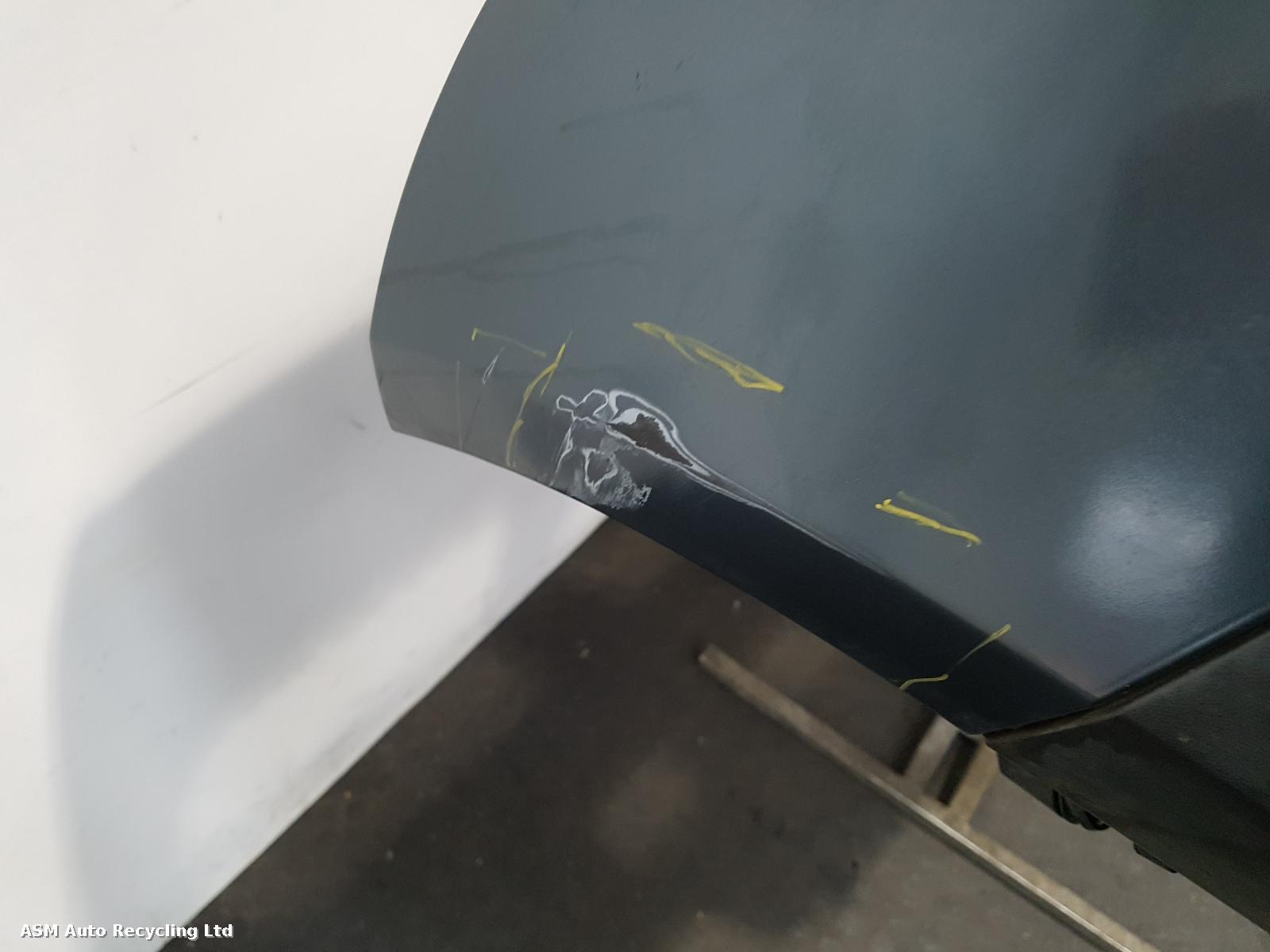 View Auto part Front Bumper Volkswagen Touareg 2005