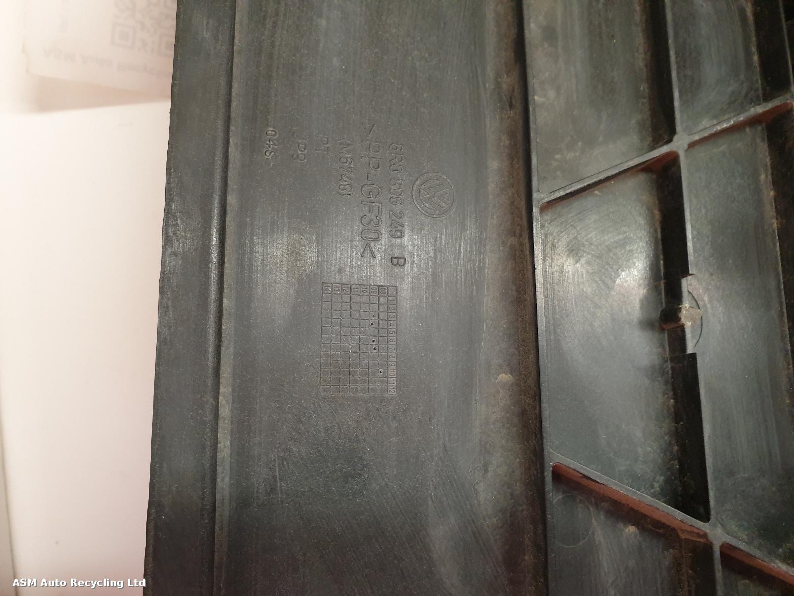 View Auto part Radiator Volkswagen Polo 2010