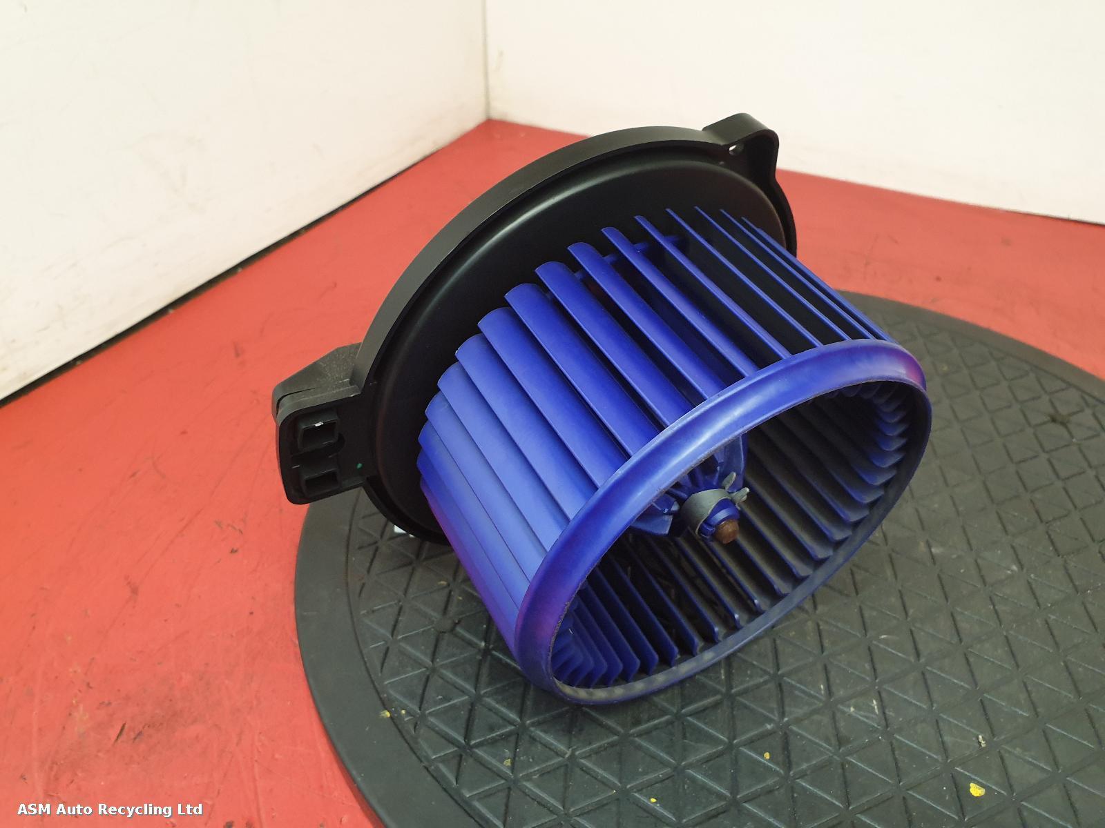 View Auto part Heater Motor/Assembly Kia Rio 2012