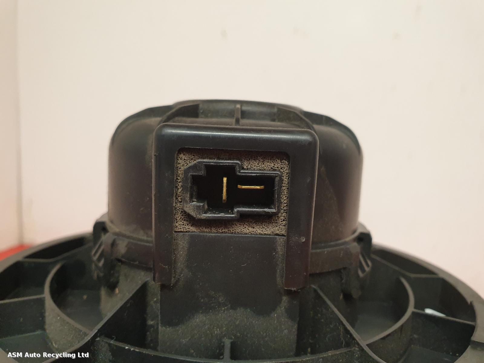View Auto part Heater Motor/Assembly Kia Rio 2012