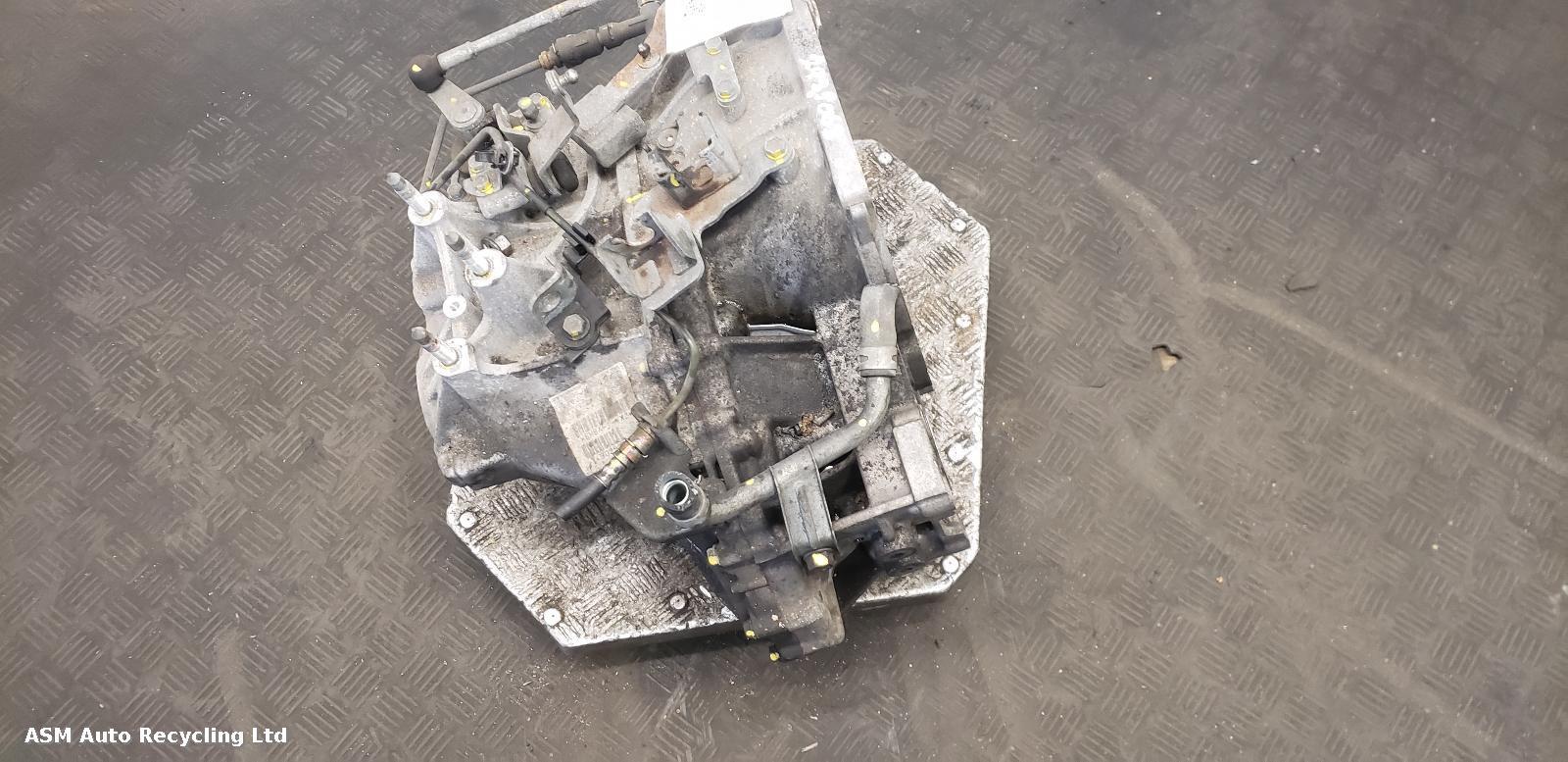 View Auto part Gearbox Mitsubishi Outlander 2015