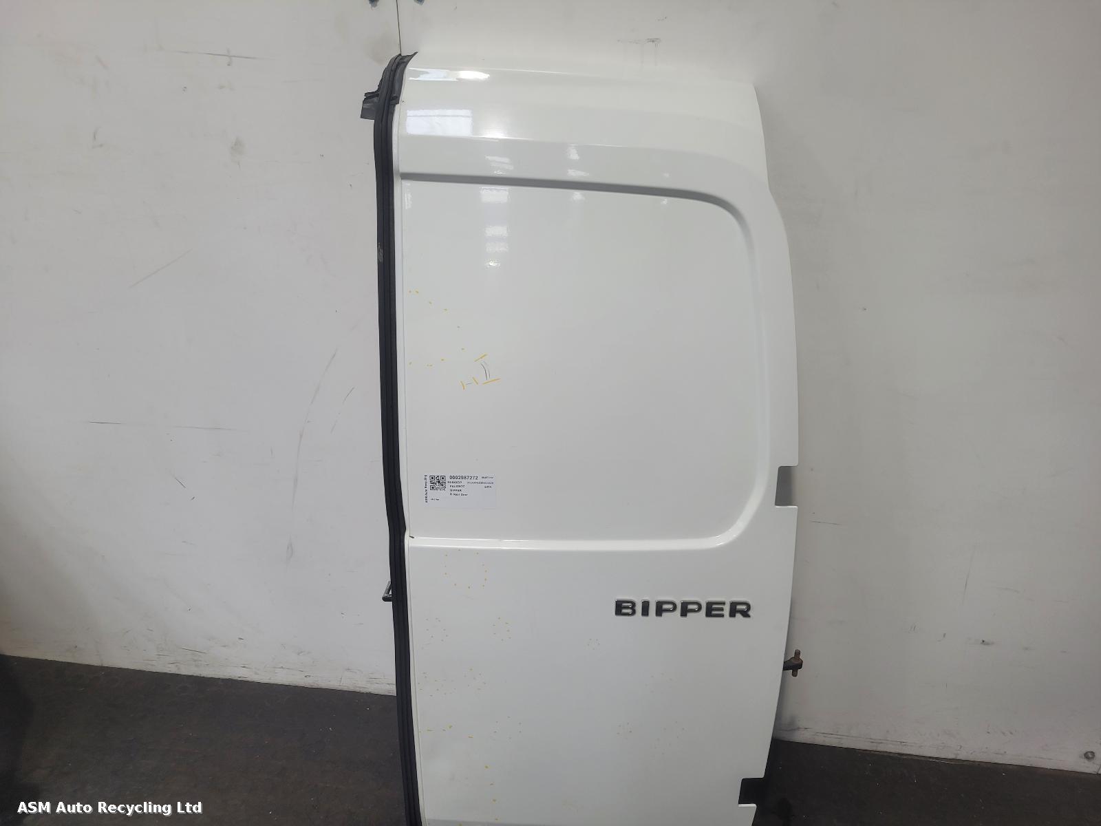 View Auto part R Rear Door Peugeot Bipper 2014