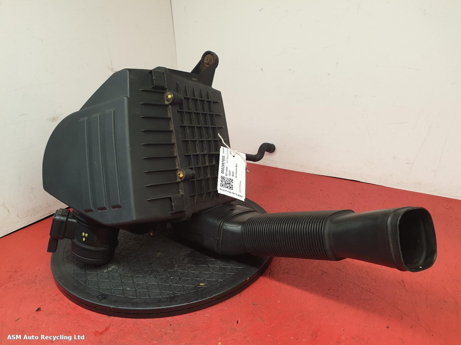 View Auto part Air Cleaner/Box Seat Ibiza 2011