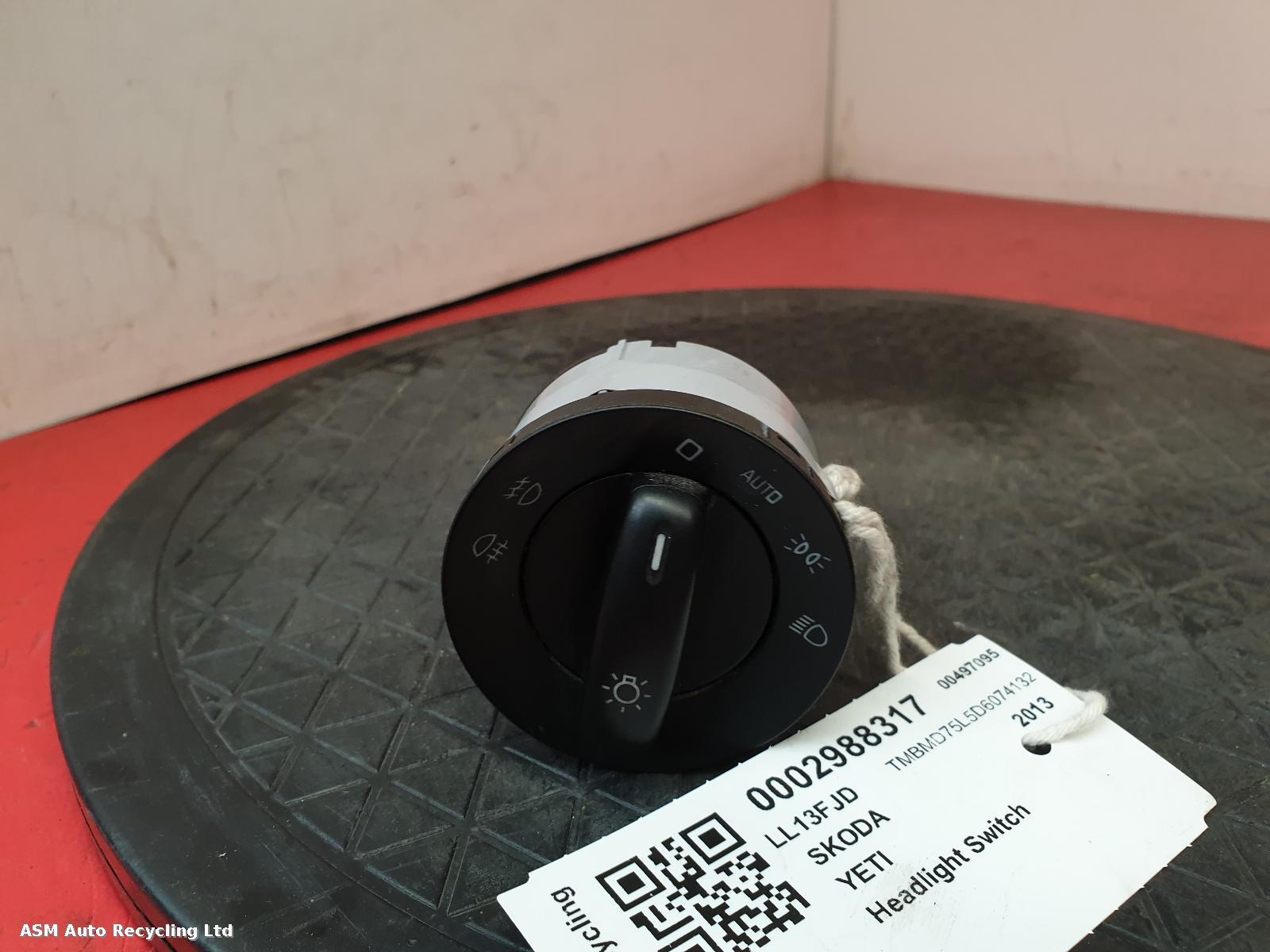 View Auto part Headlight Switch Skoda Yeti 2013