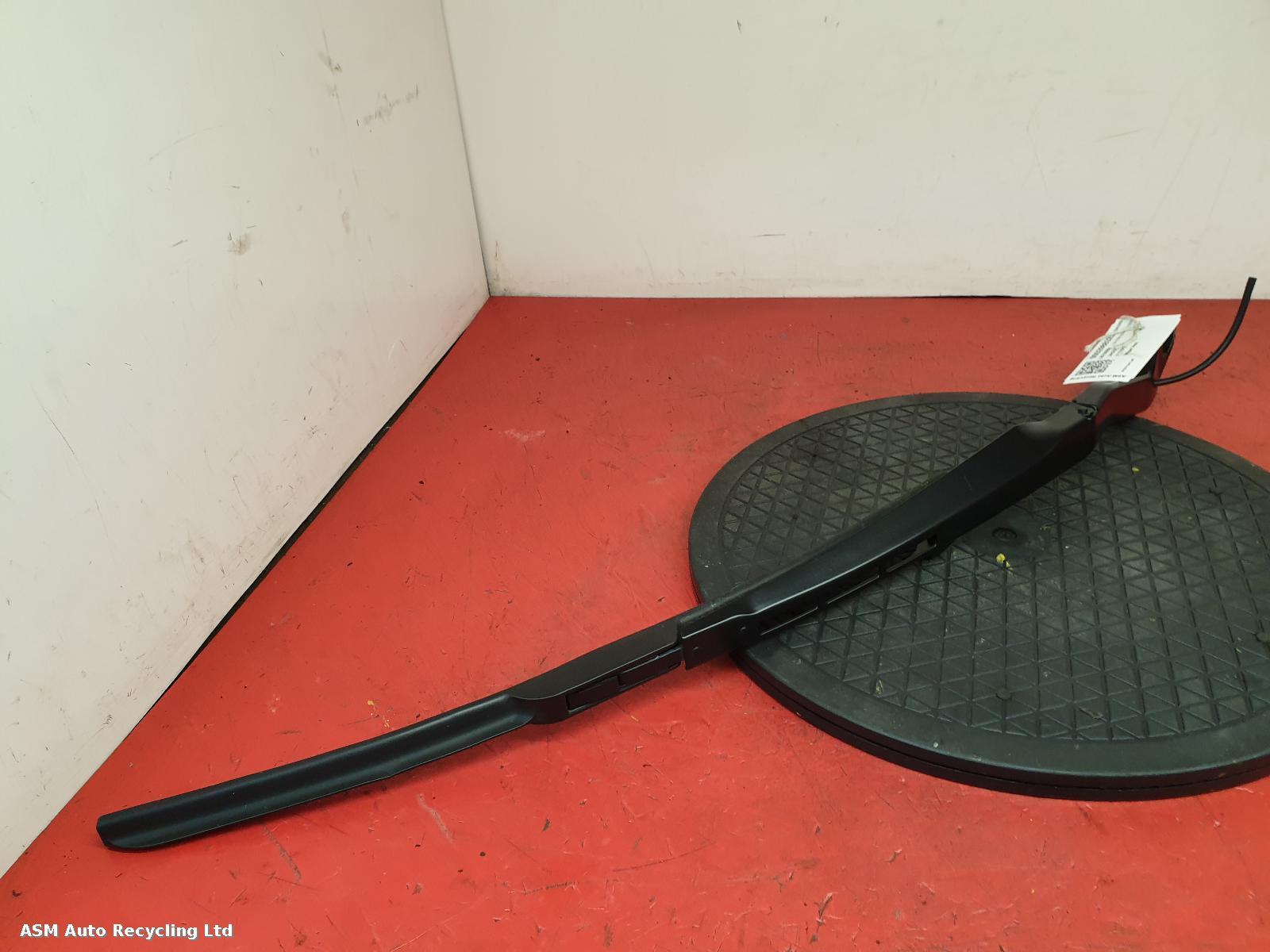 View Auto part Wiper Arm Jaguar F Type 2020