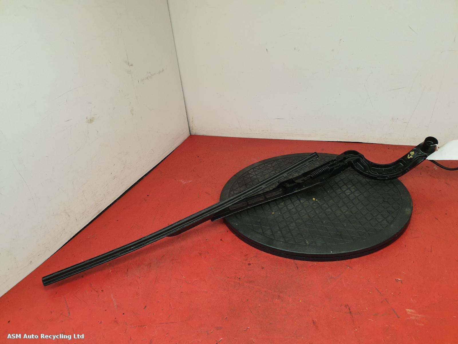 View Auto part Wiper Arm Jaguar F Type 2020