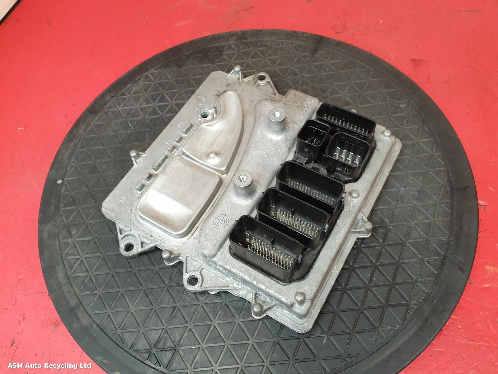 View Auto part ECU Bmw 3 Series 2015
