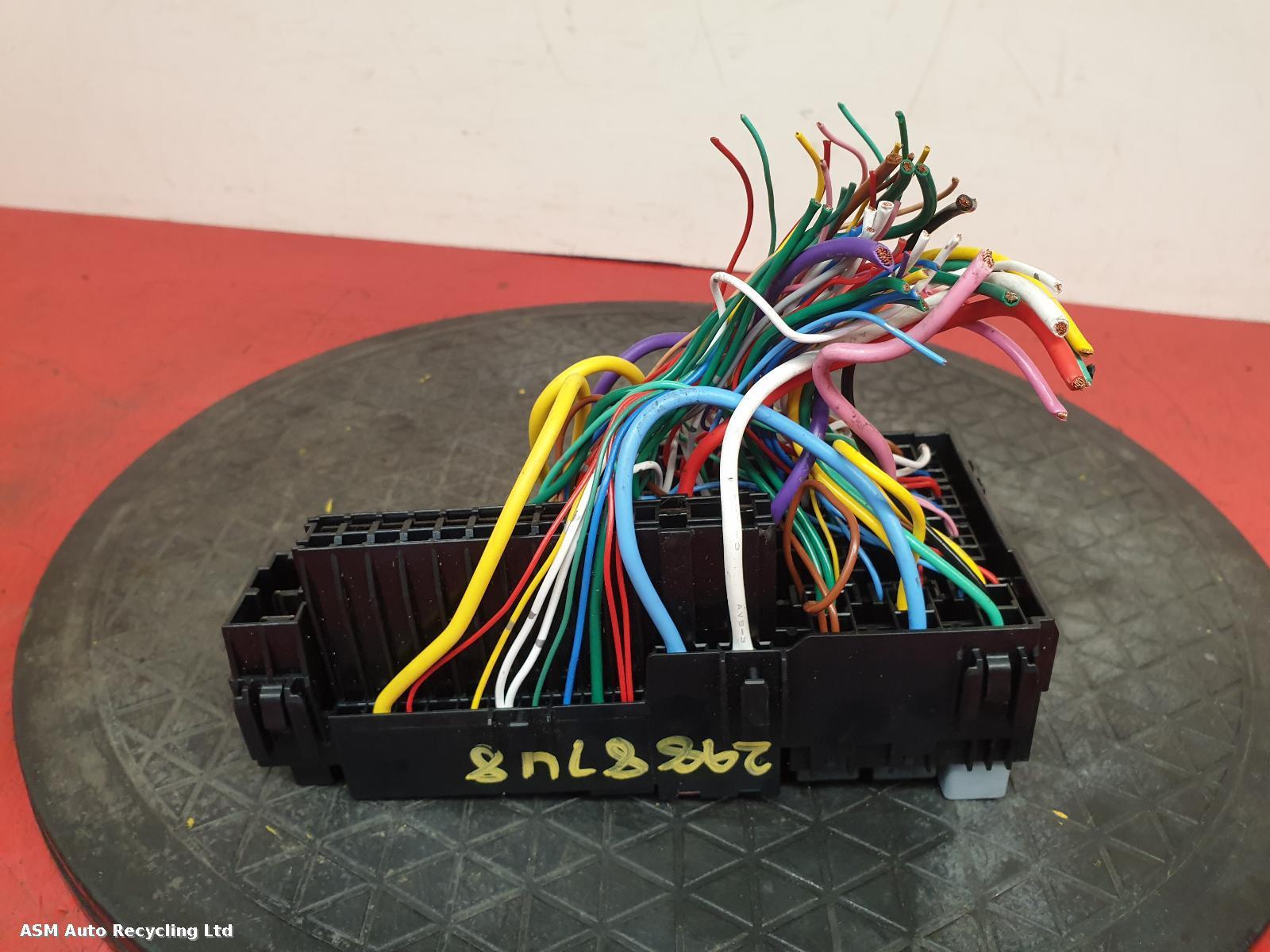 View Auto part Fuse Box Honda Jazz 2021